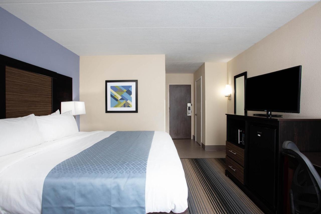 Wingate By Wyndham Bloomington Otel Dış mekan fotoğraf